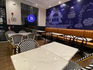 Paris Baguette