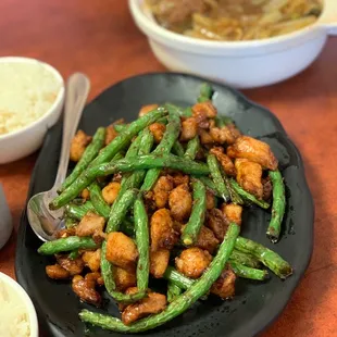 D03. Chicken with String Beans