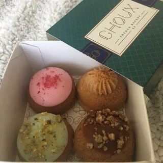 Box of 4 Cream Puffs