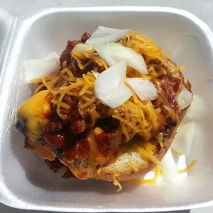 chili cheeseburger - absolutely delicious