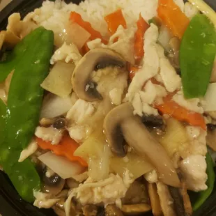 Moo goo gai pan #yum #ReviewsByRL