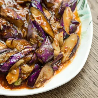 L. Eggplant in Garlic Sauce