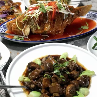 Spicy Aromatic Baked Whole Fish