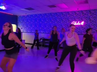 Dance2fit With Mallory