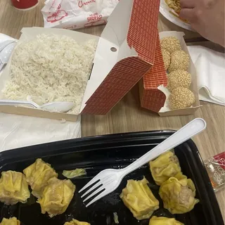 Pancit Canton Small Platter (serves 3-4)