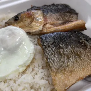 2 Entree Breakfast: Bangus x 2, garlic fried rice and a fried egg