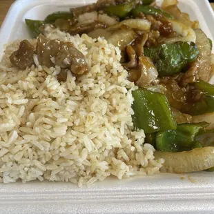 Pepper beef with rice.
