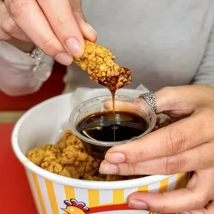 IG @FoodandPooch