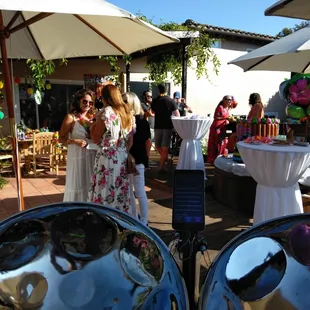 Cocktail hours were made for steel drum music!