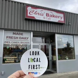 Chris&apos; Bakery