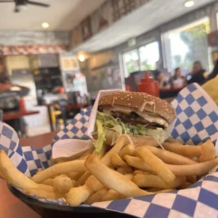 Cheeseburger and Fries