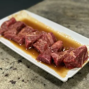 Seasoned beef ribs "ju mul luk galbi"