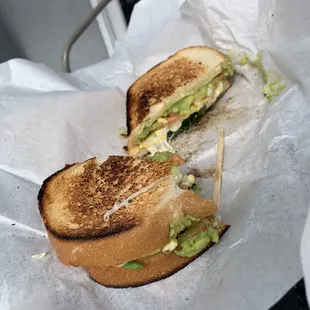 ##7 Eggs, SPINACH, AVOCADO, PROVOLONE