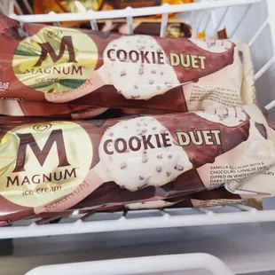 Magnum Cookie Duet