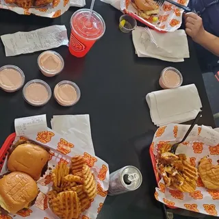 Extra Chris N Eddy's Sauce