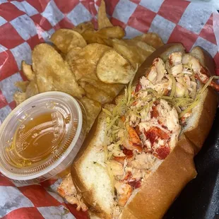 Lobster roll