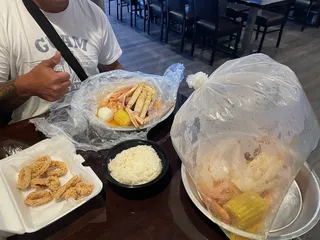 Yama Hibachi & Juicy Seafood