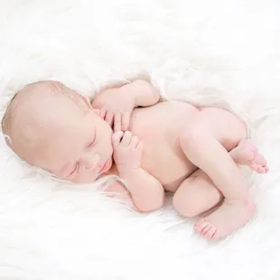 Newborn Photography by Christen Webb