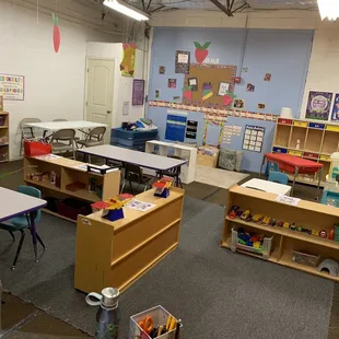 Kindergarten enrichment &amp; school age room