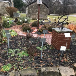 Lovely garden and spring house