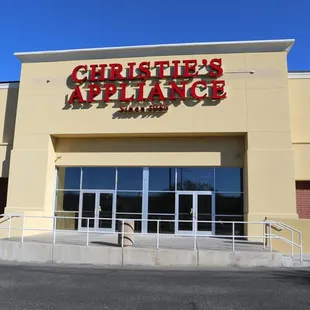 7255 E. Broadway at Kolb in the Jo-Ann Shopping Center