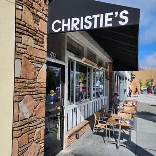 Time for some breakfast!