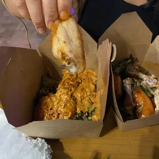 chicken wings and fried chicken, fried chicken, bbq wings, chicken wings, bbq chicken, food, poultry, chicken, fried chicken wings