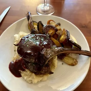 The Elk Chops with rainbow carrots, mashed potatoes, and blackberry reduction. Why get anything else? This is the best thing on the menu.
