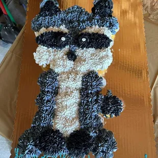 Cupcake cake(funfetti), sooooo delicious