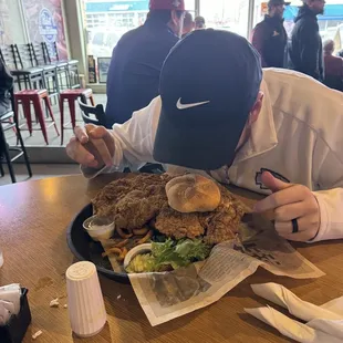 Tenderloin Sandwich Special