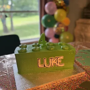 Christine's Cakes & Pastries