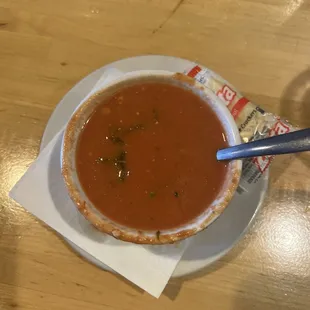 Tomato basil soup