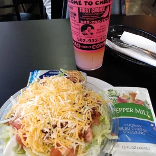 This house salad was delicious!