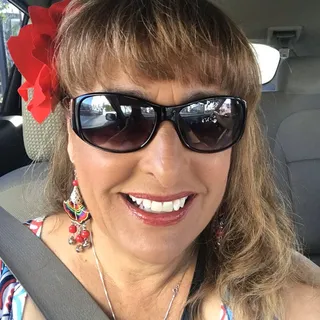 Lisa L.