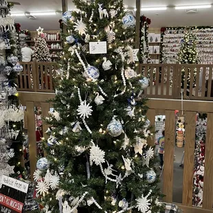 Blue china themed tree! Reminded me of my grandma