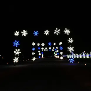 Snowflake arch 2022