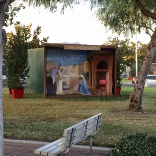 The Christmas scenes are placed in the Park-like setting of Euclid Avenue's vastly wide median.