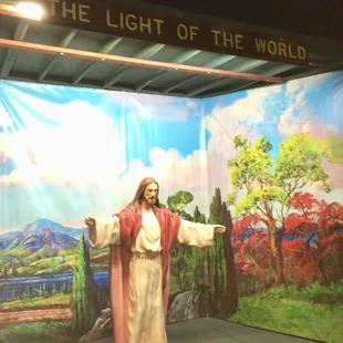 "The Light of the World", among the scenes on the Euclid Ave. median in Ontario seasonally.