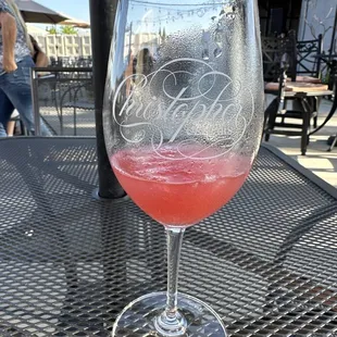 Frozé (wine slushie)
