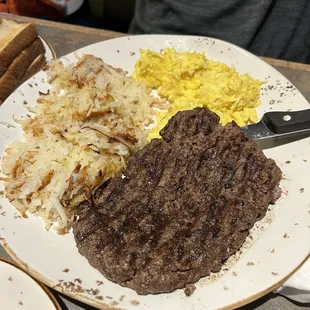 Chopped Sirloin + Eggs