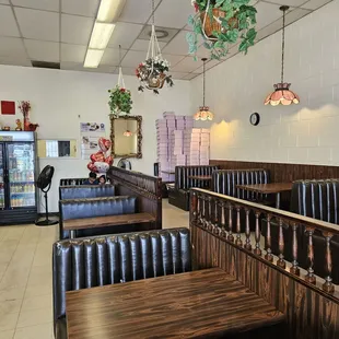 the inside of a restaurant