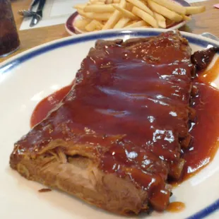 An excellent rack 'o ribs along with equally excellent french fries