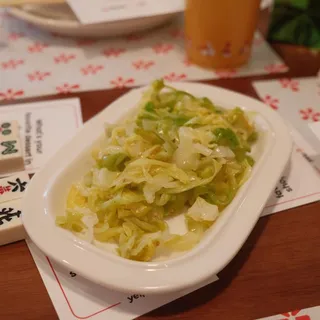 Crispy Cabbage Salad