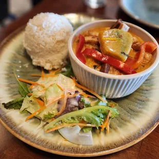 Pumpkin curry with pork belly and white rice
