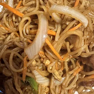 Chuanfy Style Fried Noodles
