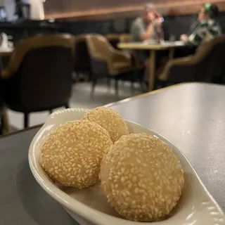 Sesame Balls