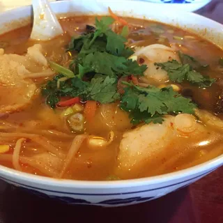 Shuizhu (Spicy) Fish Noodle