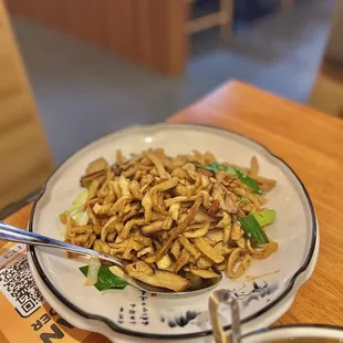 Stir-Fried Bacon w. Dried Radish ($17.99)