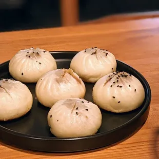 B2. Shanghai Pan Fried Soup Dumpling (6)