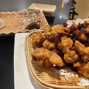 fried chicken, chicken, chicken wings and fried chicken, chicken wings, bbq wings, food, poultry, bbq chicken, fried chicken wings